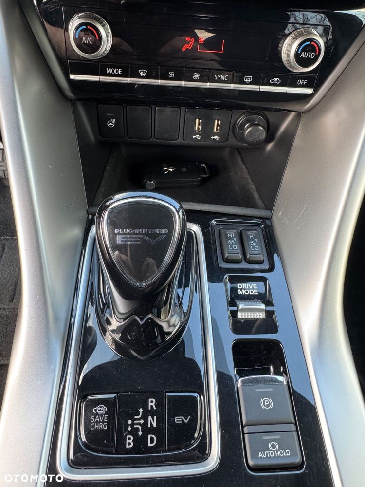 Mitsubishi Eclipse Cross 4WD Plus Select - 11