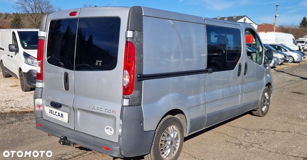 Opel Vivaro - 5