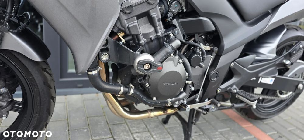 Honda CBF - 38