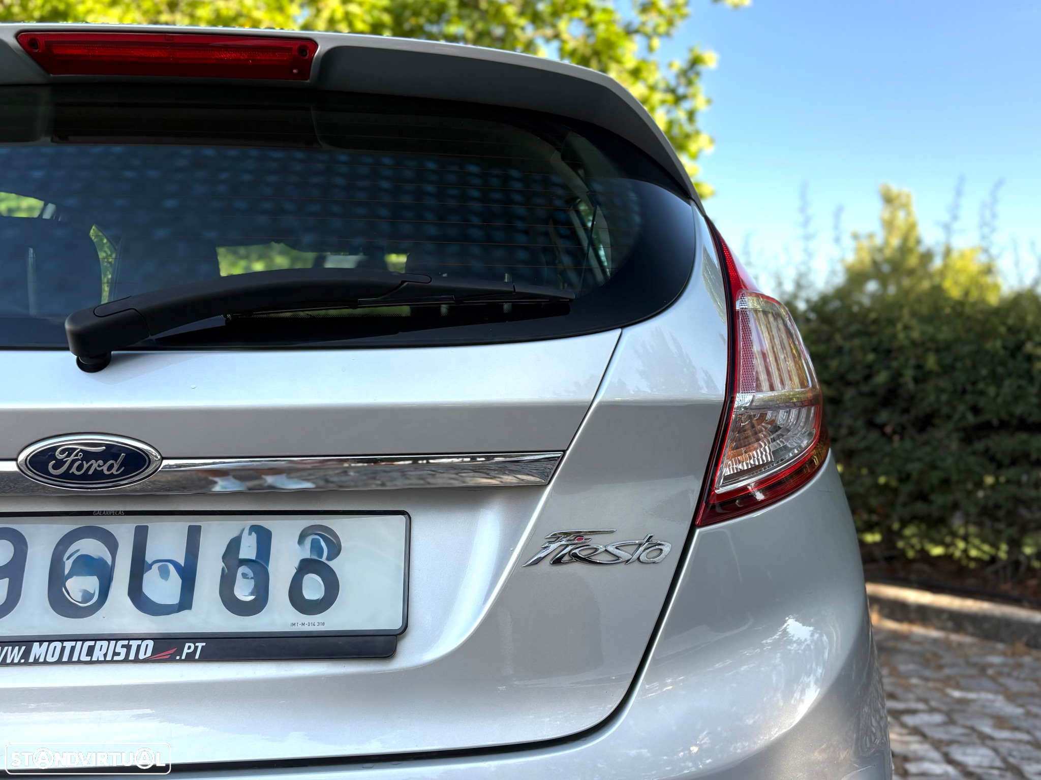 Ford Fiesta - 10