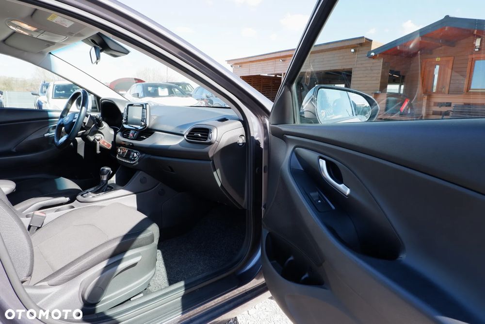 Hyundai i30 1.6 CRDI DCT Trend - 3