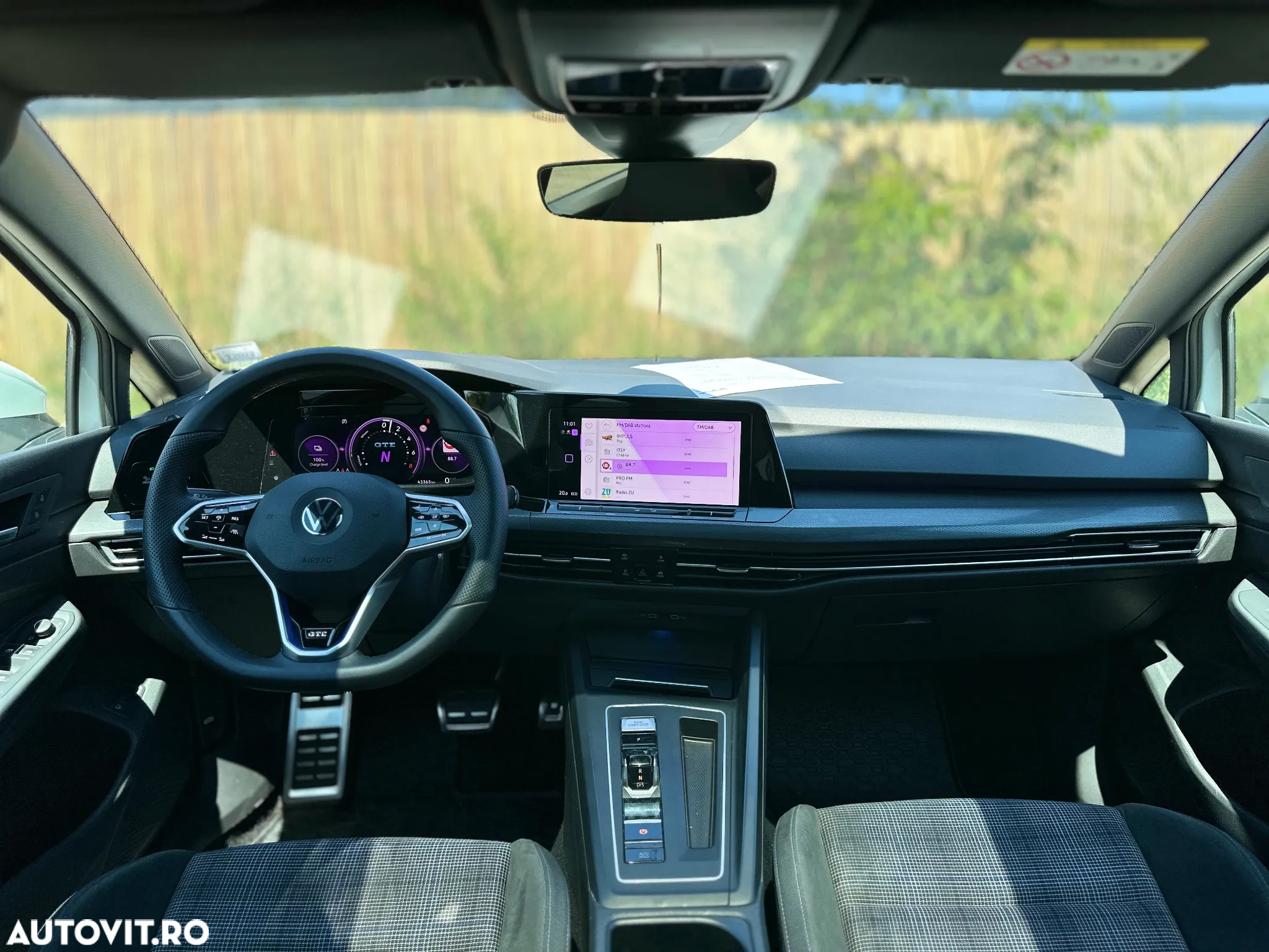Volkswagen Golf GTE - 9