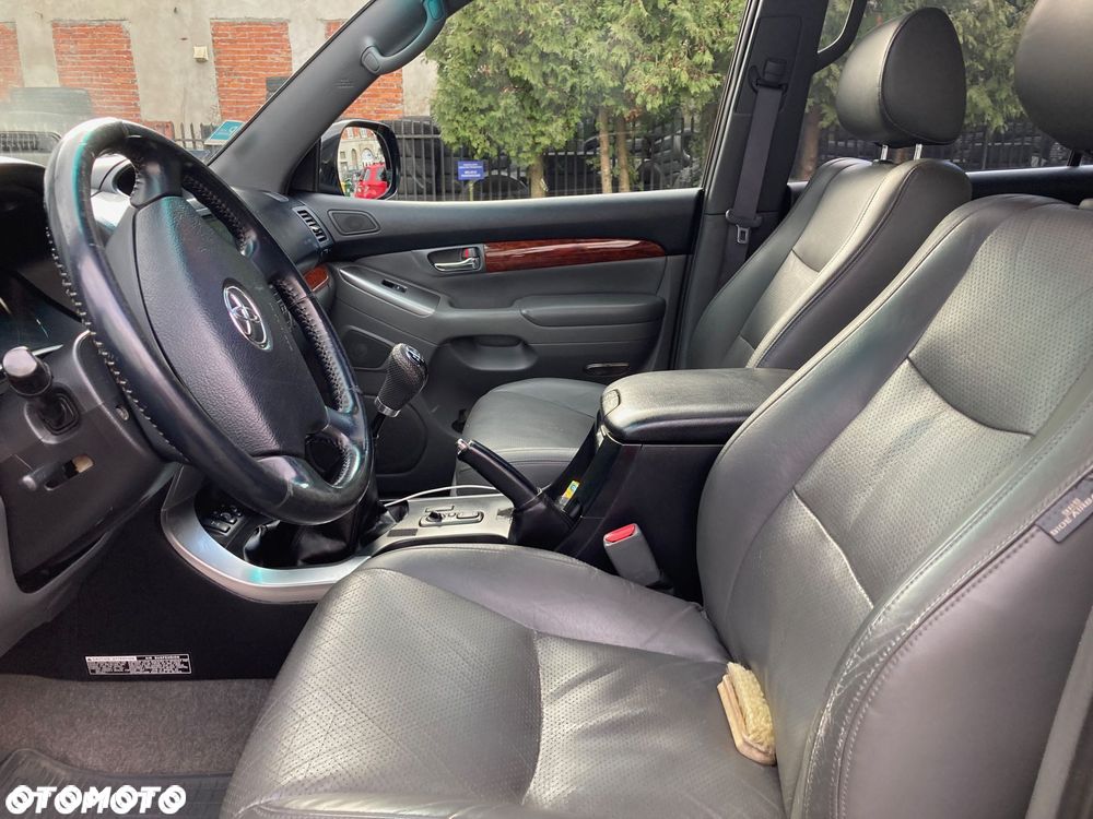 Toyota Land Cruiser 3.0 D Luna Platinium - 22