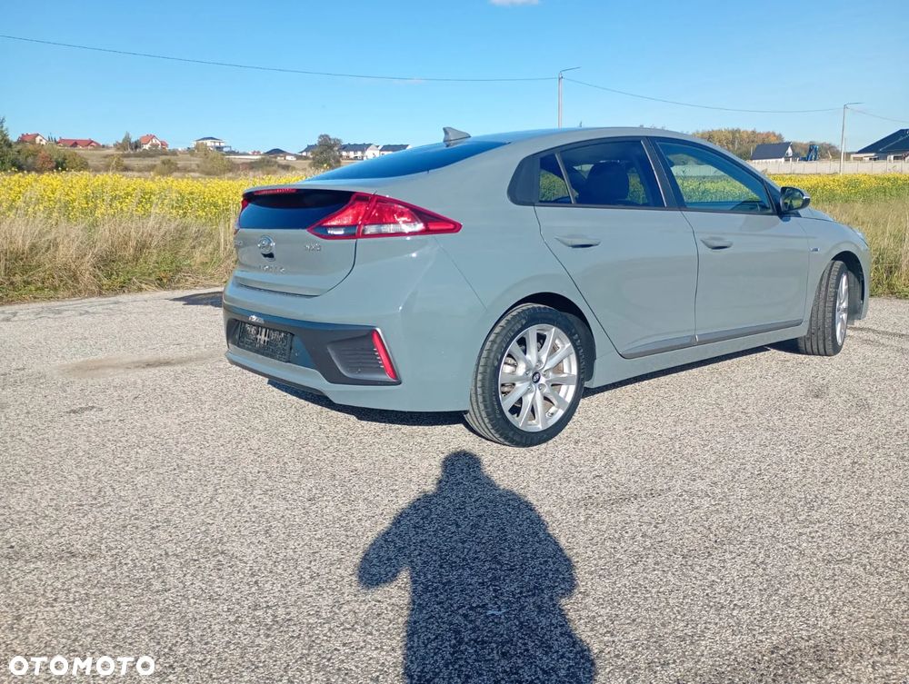 Hyundai Ioniq 2020 photo 3
