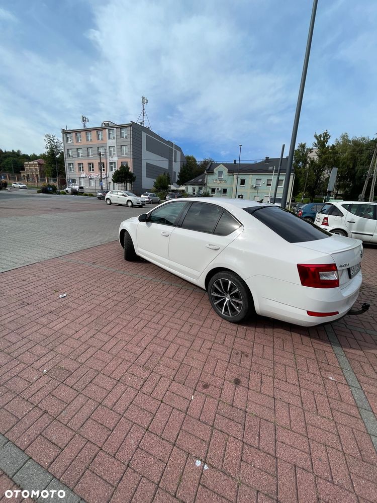 Skoda Octavia 1.6 TDI DPF DSG Sport Edition - 7