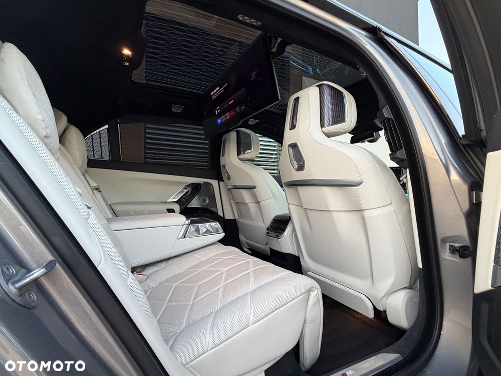 BMW Seria 7 740d xDrive mHEV M Sport sport - 24