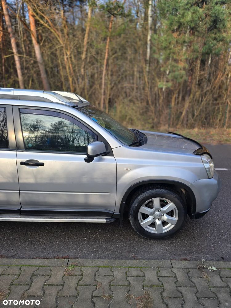 Nissan X-Trail 2.0 dCi 4x4 DPF Platinum - 10