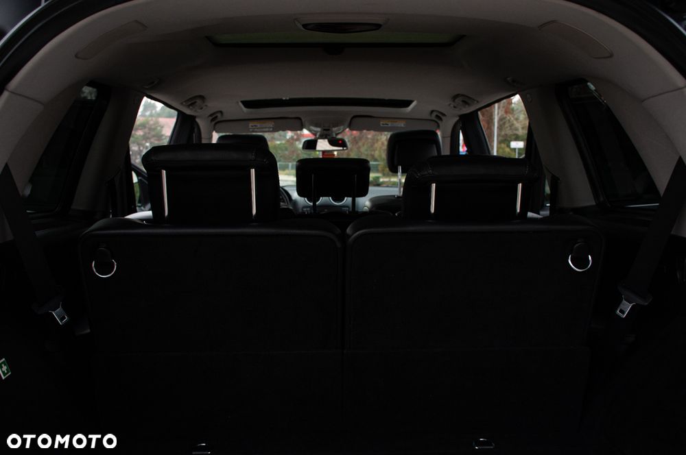 Mercedes-Benz GL 450 4Matic 7G-TRONIC - 27