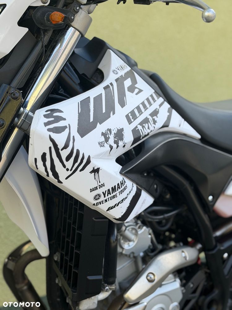Yamaha WR - 28