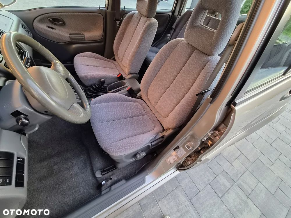 Suzuki Grand Vitara - 20