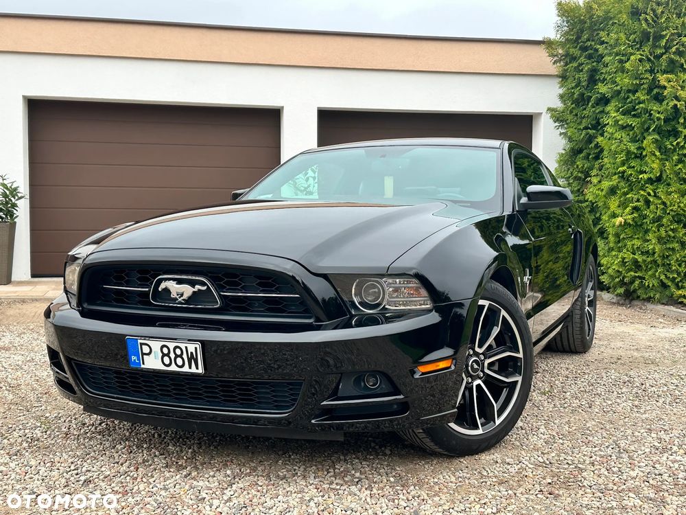 Ford Mustang 3.7 V6 Premium - 1
