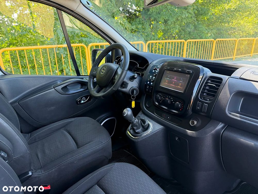 Opel Vivaro Karetka Ambulans Ambulance Sanitarny EN1789 - 12