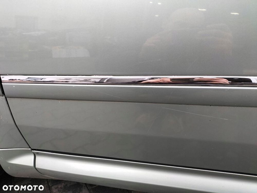 DRZWI KOMPLETNE LEWY PRZÓD AUDI A8 D3 LX6Z - 7