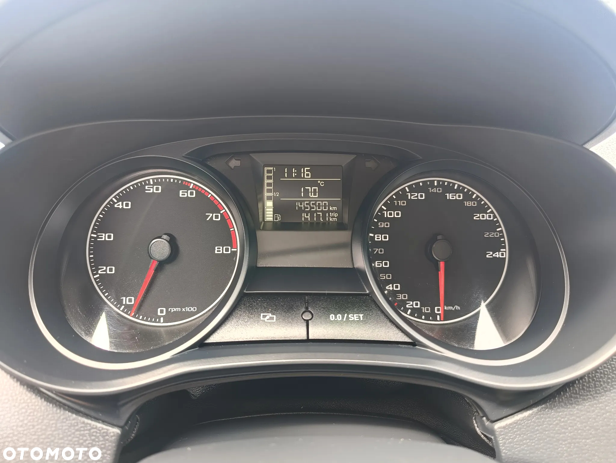 Seat Ibiza 1.4 16V Reference - 17