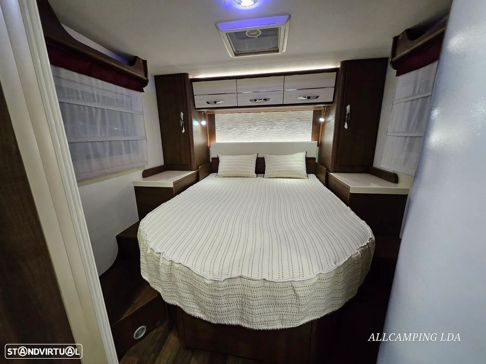 McLouis Yearling 74G SERIE LIMITÉE 5 LUGARES CAMA CENTRAL/BASCULANTE - 24