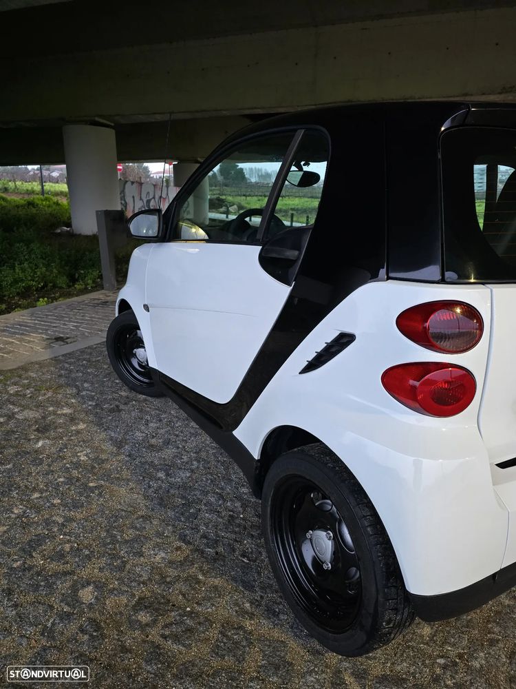 Smart ForTwo Coupé 1.0 mhd Pure 61 - 11