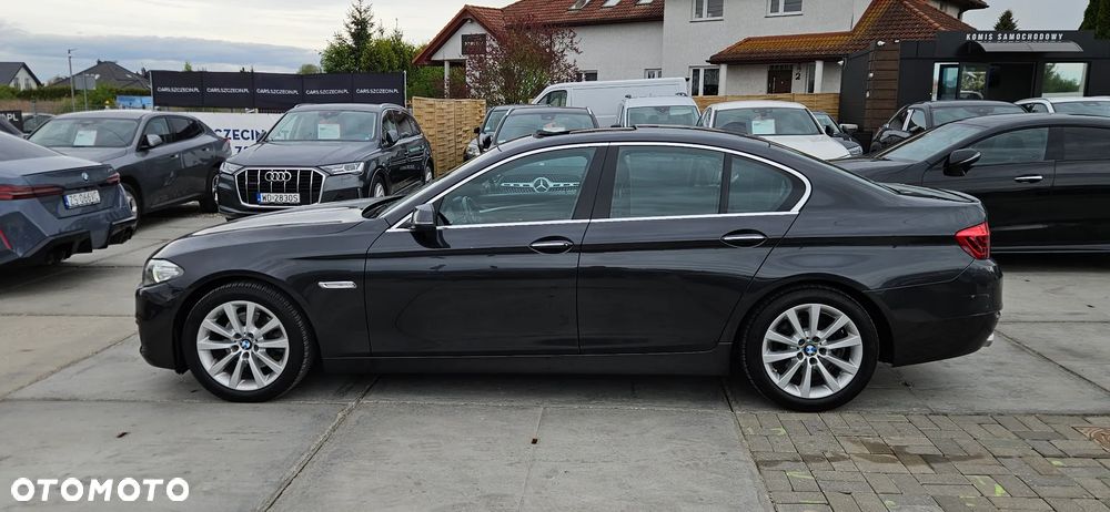 BMW Seria 5 520d xDrive - 4