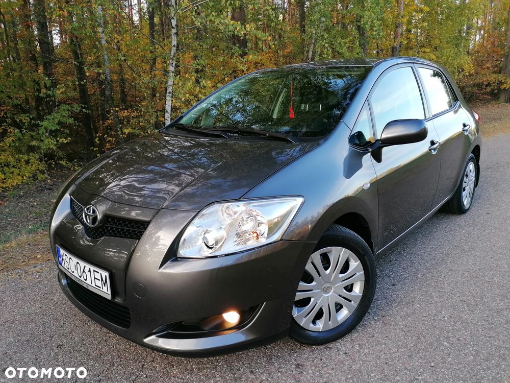 Toyota Auris - 19