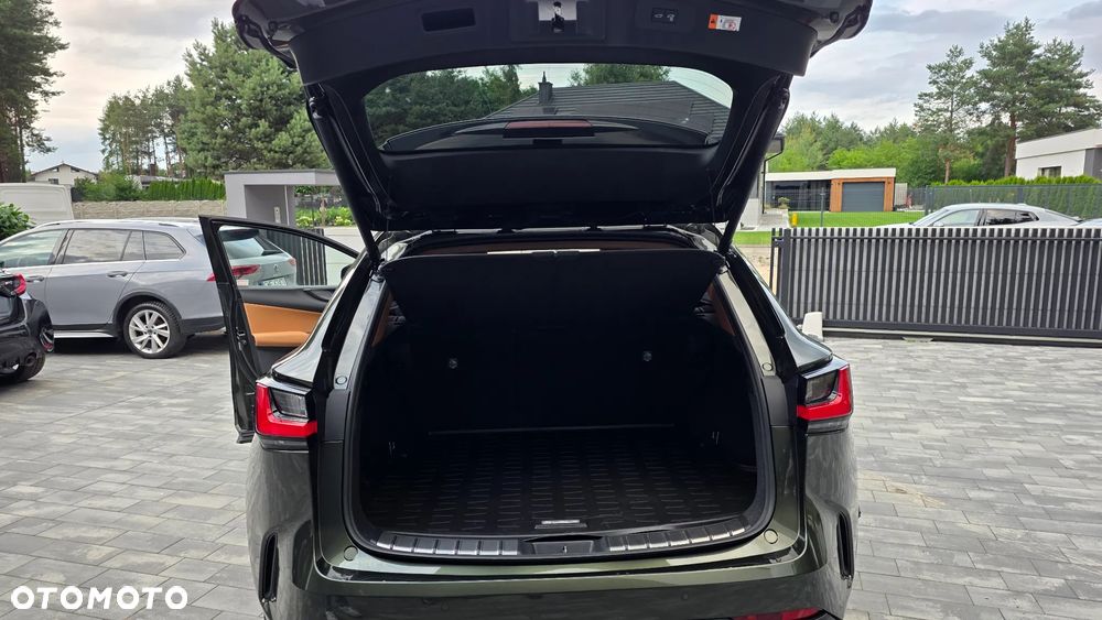 Lexus NX 350h Prestige 2WD - 19