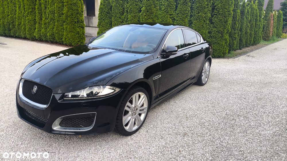 Jaguar XF - 2