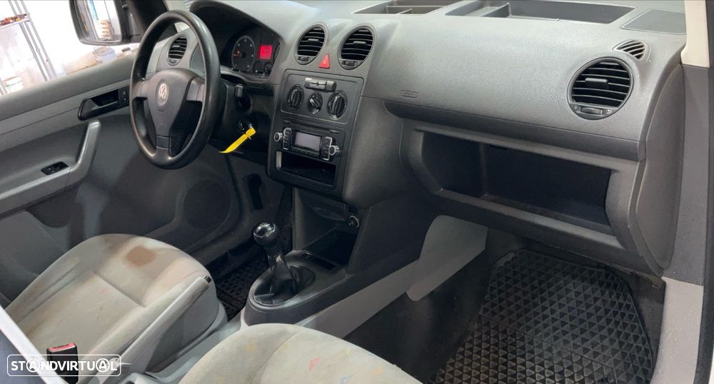 VW Caddy - 5