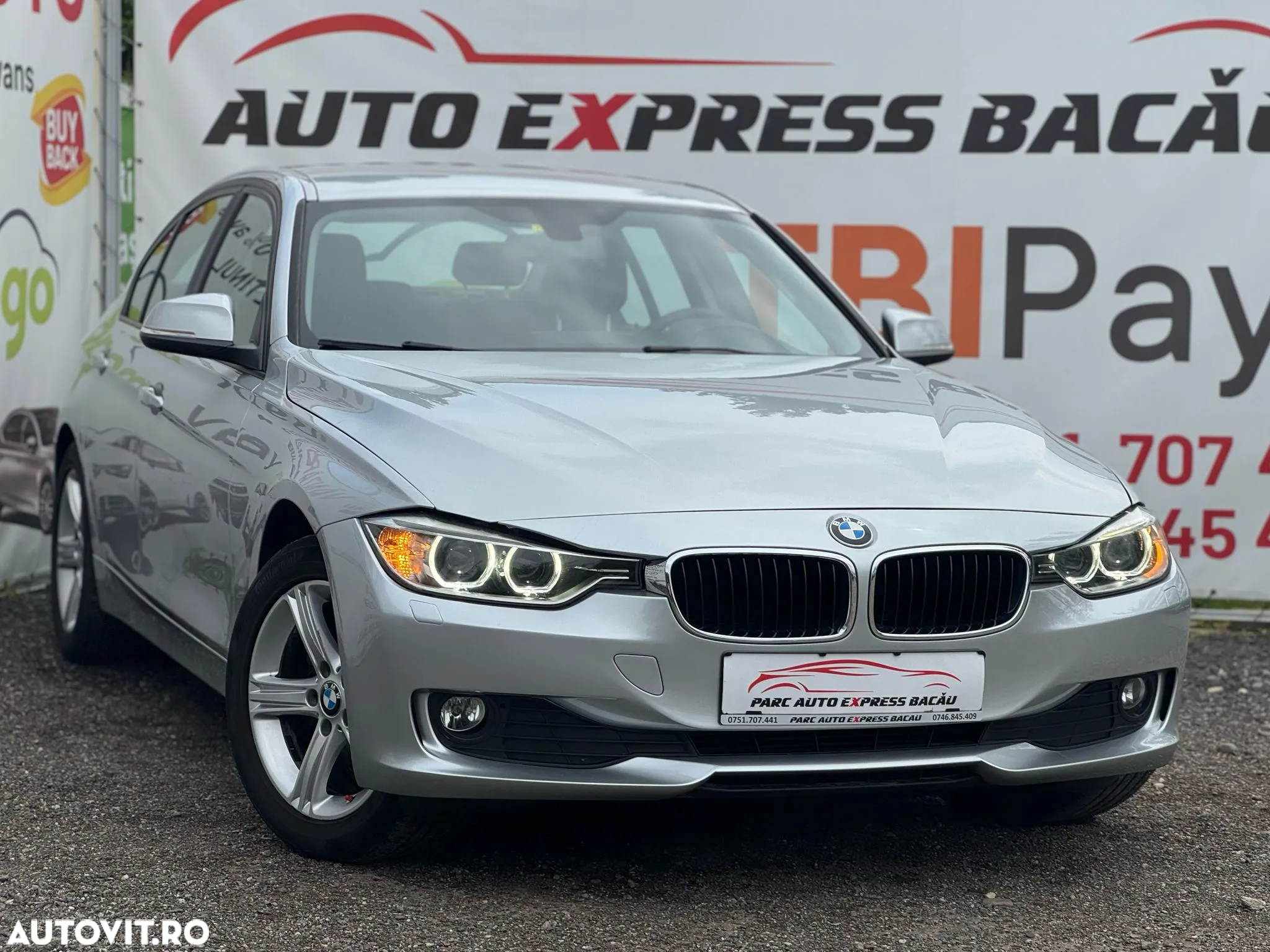 BMW Seria 3 318d Touring Aut. - 22