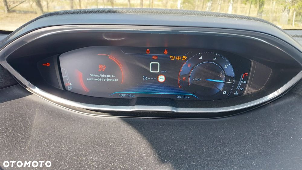 Peugeot 5008 HDI 150 Allure - 12