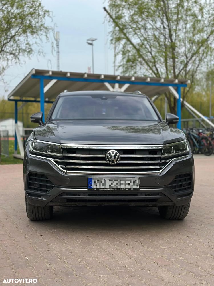 Volkswagen Touareg V6 TDI Elegance - 1