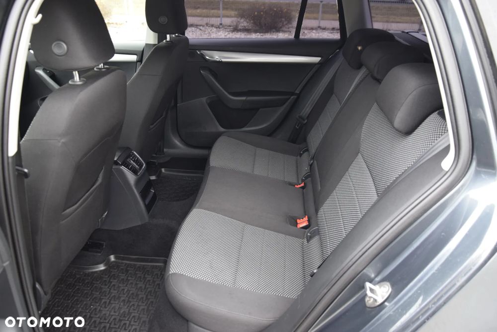 Skoda Octavia 2.0 TDI Ambition DSG EU6 - 13