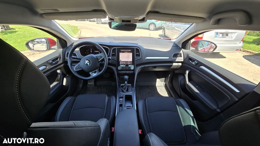 Renault Megane TCE 140 EDC Techno - 12