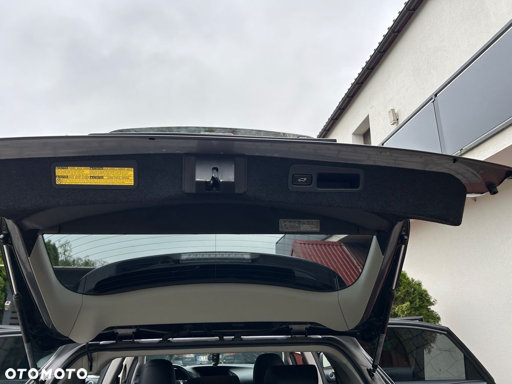 Lexus RX 450h Prestige - 37