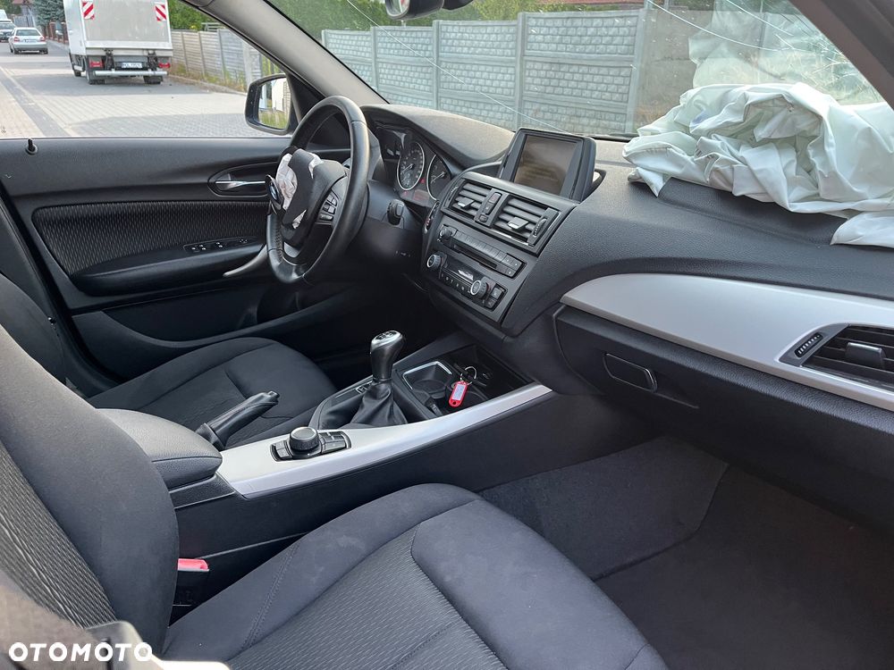 BMW Seria 1 116i - 9