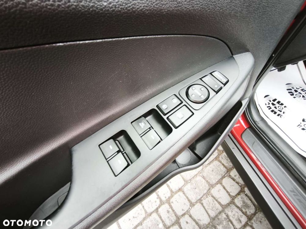 Hyundai Tucson - 12