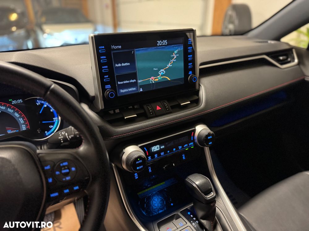 TOYOTA RAV4 2021 — imagine 21