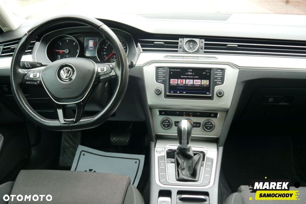 Volkswagen Passat - 23