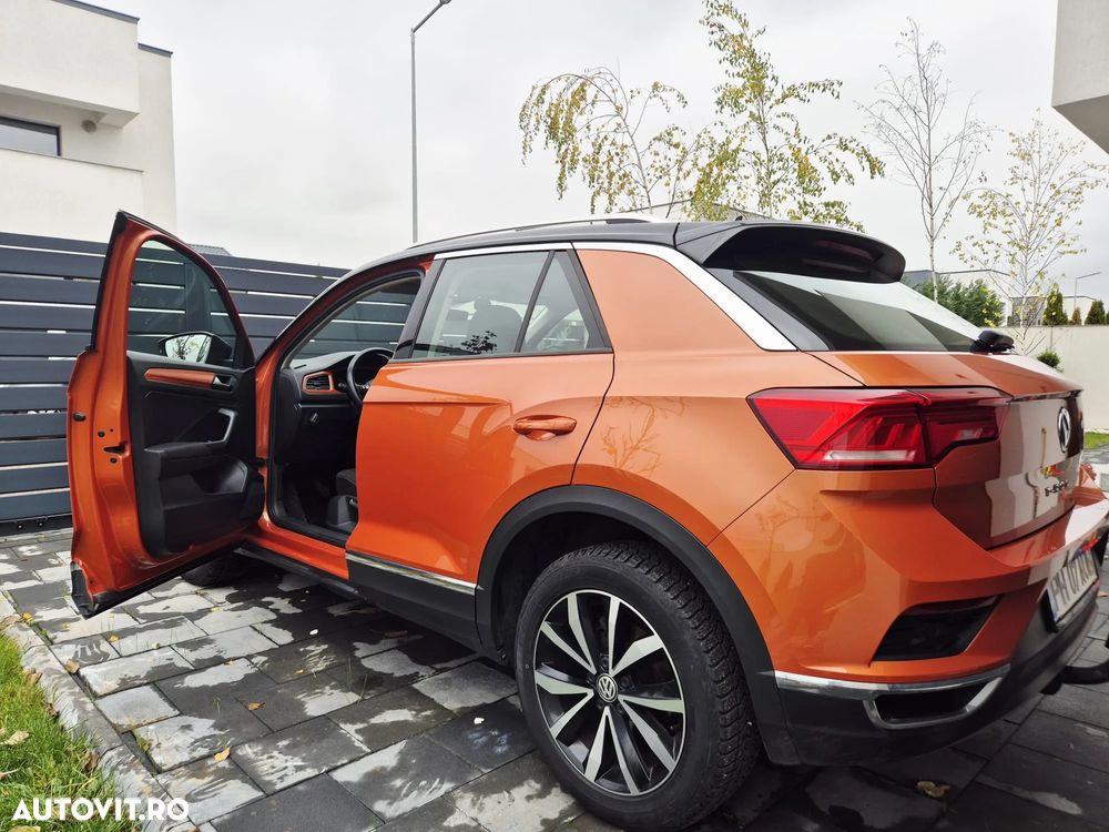Volkswagen T-Roc - 4