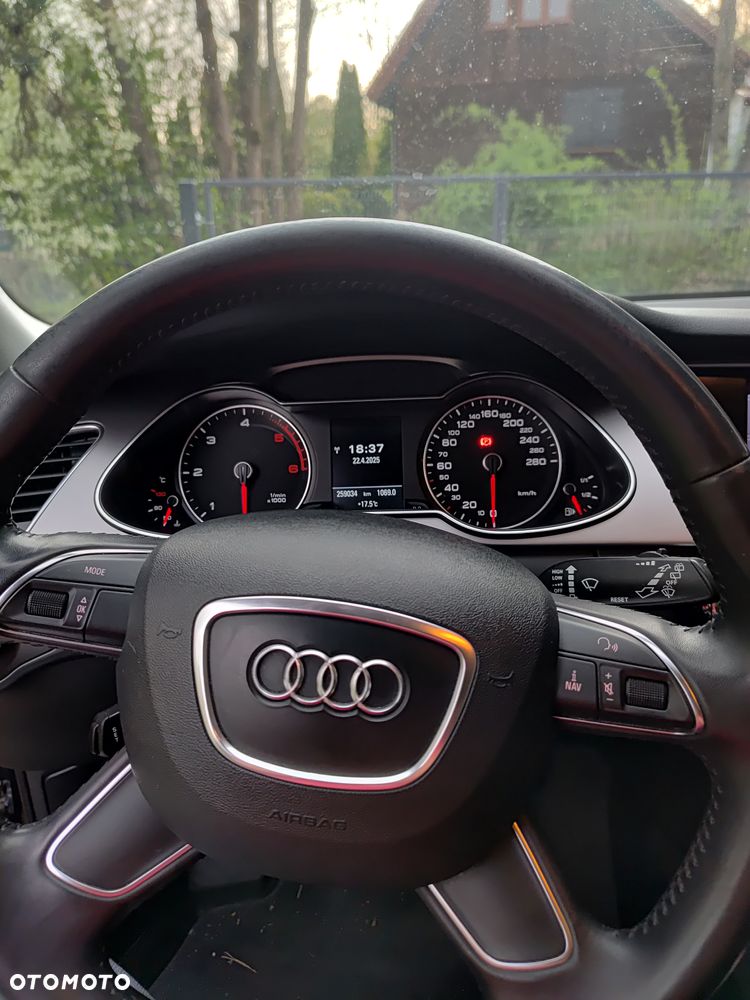 Audi A4 Avant 2.0 TDI ultra - 9