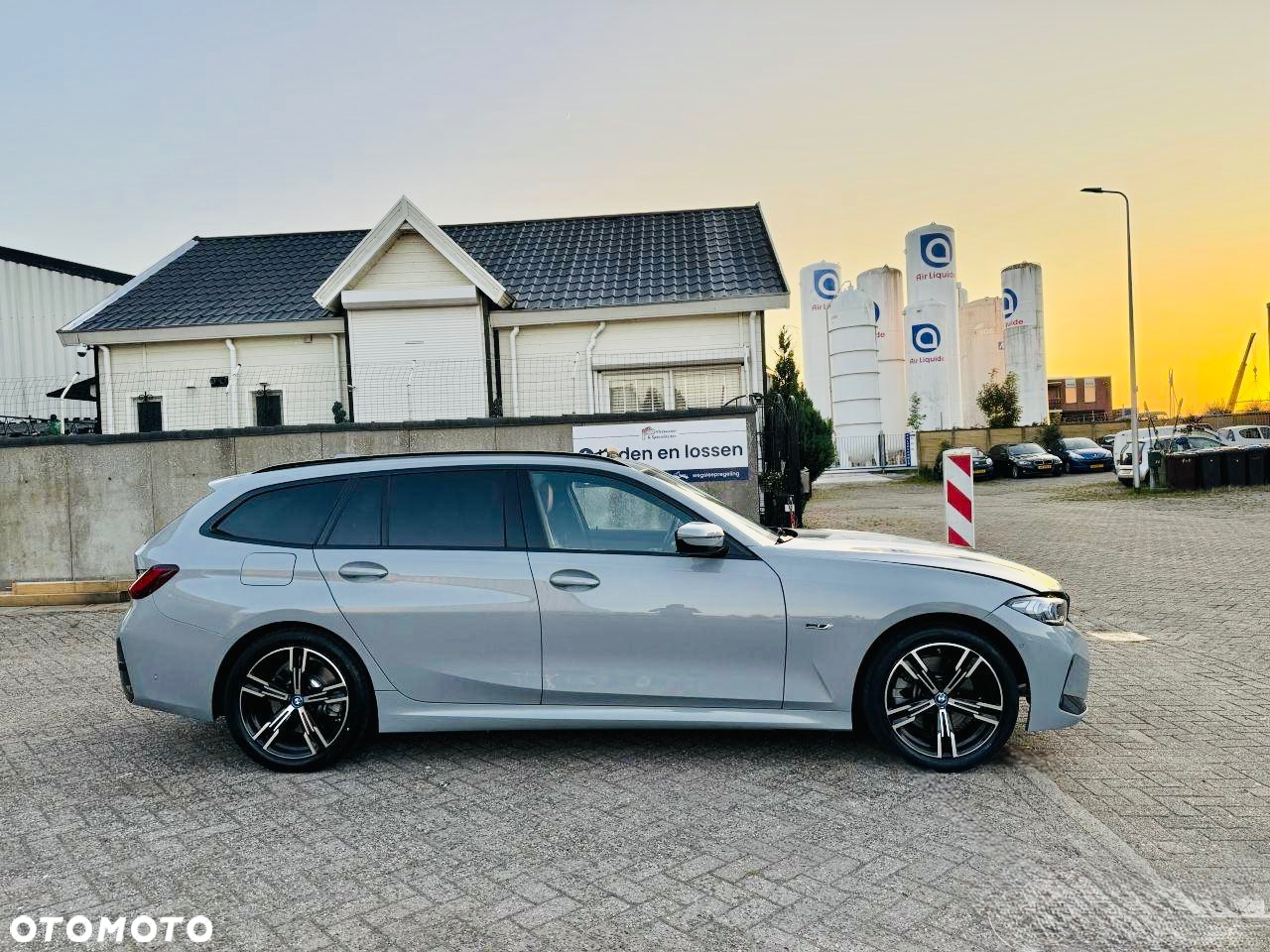 BMW Seria 3 330e PHEV sport - 6