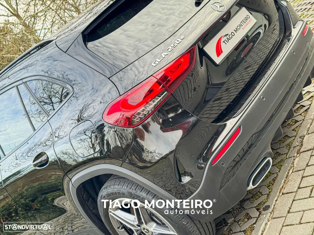 Mercedes-Benz GLA 250 e AMG Line - 33