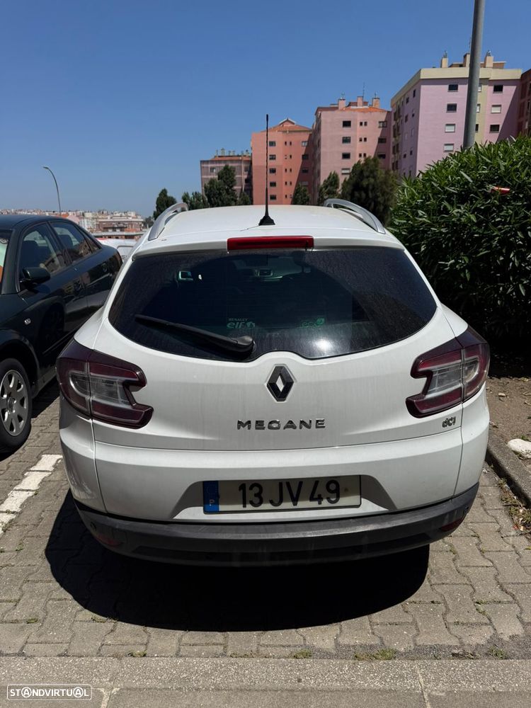 Renault Mégane 1.5 dCi Dynamique - 6