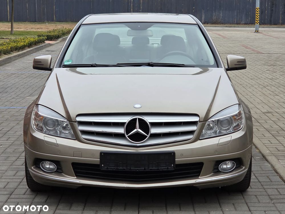 Mercedes-Benz Klasa C 250 CDI DPF BlueEFFICIENCY - 8