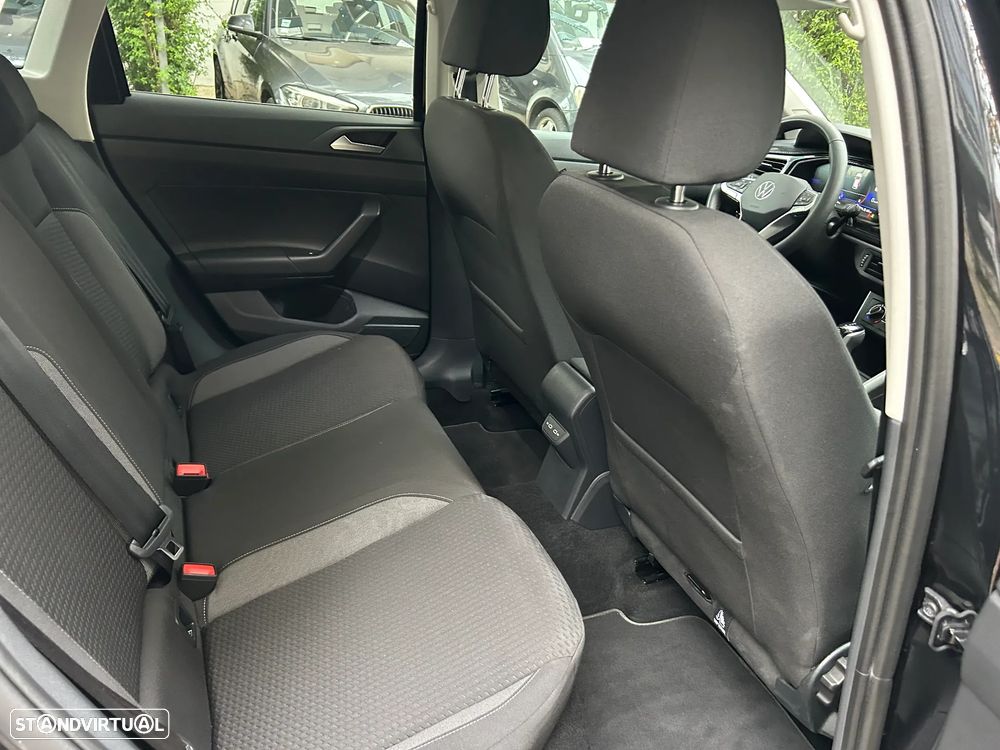 VW Taigo 1.0 TSI Urban DSG - 14