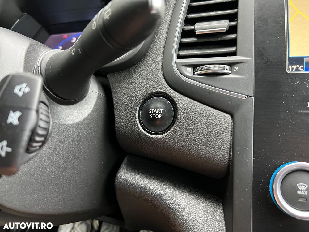 Renault Megane Grandtour TCe 140 GPF LIMITED - 17