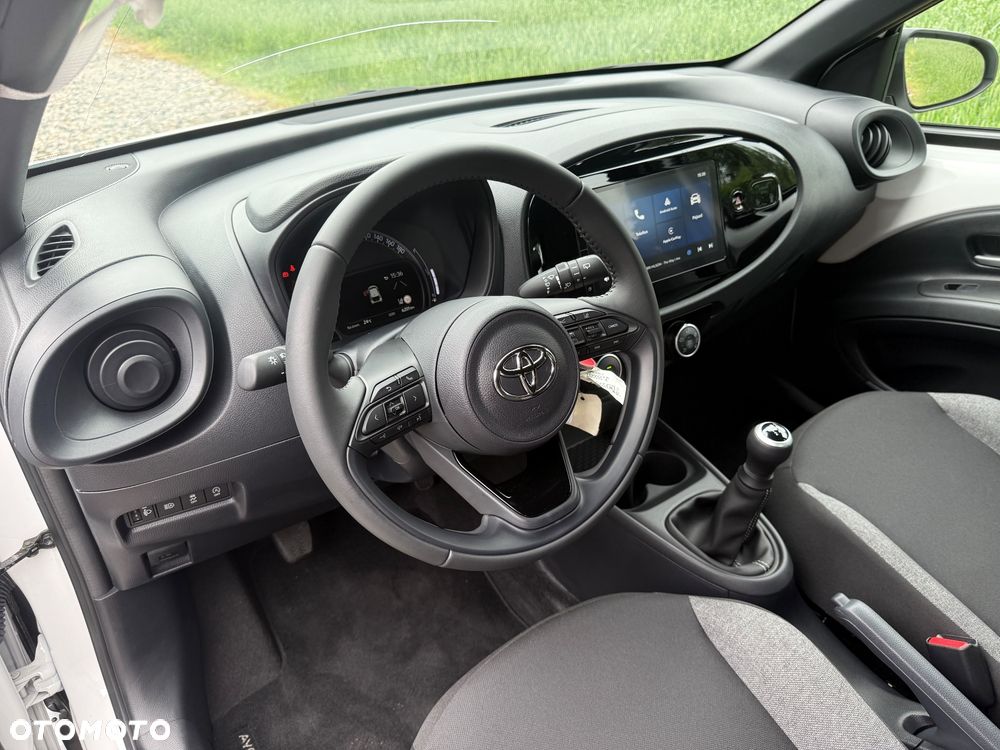 Toyota Aygo X Air Style - 16