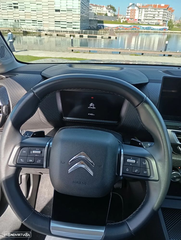 Citroën C4 X 1.2 PureTech Max EAT8 - 16
