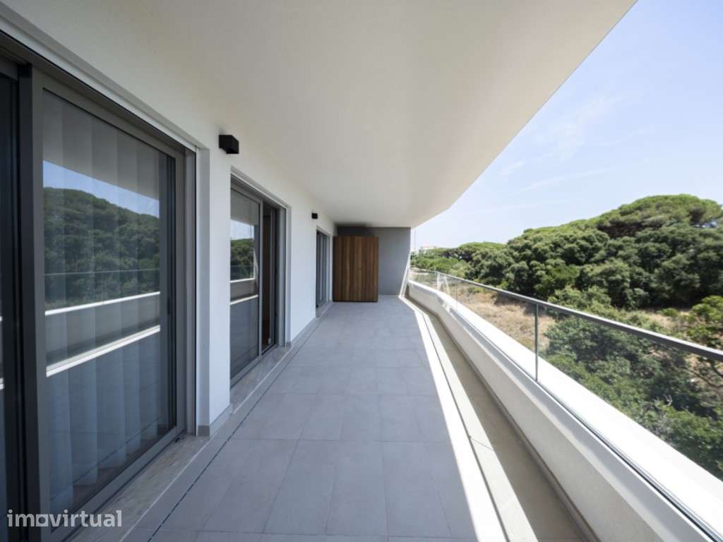 Apartamento T2 Novo no Seixal Baía com Terraço e Estacionamento - Grande imagem: 4/37