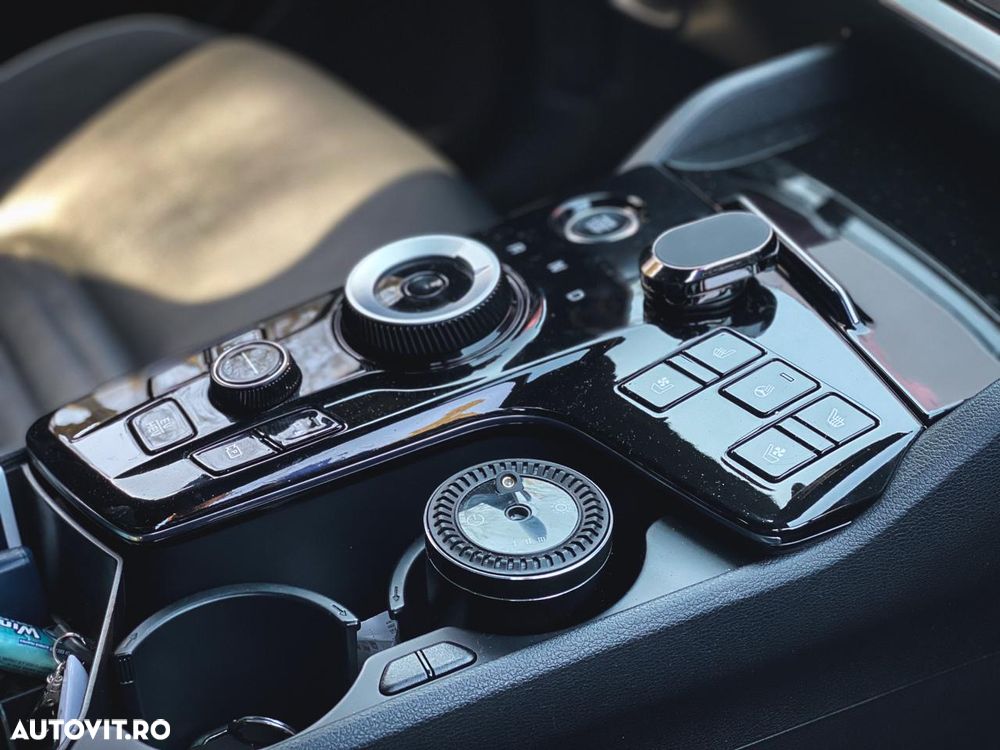 Kia Sportage 1.6 T-GDI PHEV 6AT 4x4 GT Line - 10