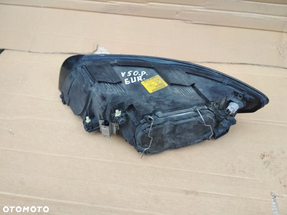 Lampa P+L Volvo V50 S40 04-07 r. Eur. - 5