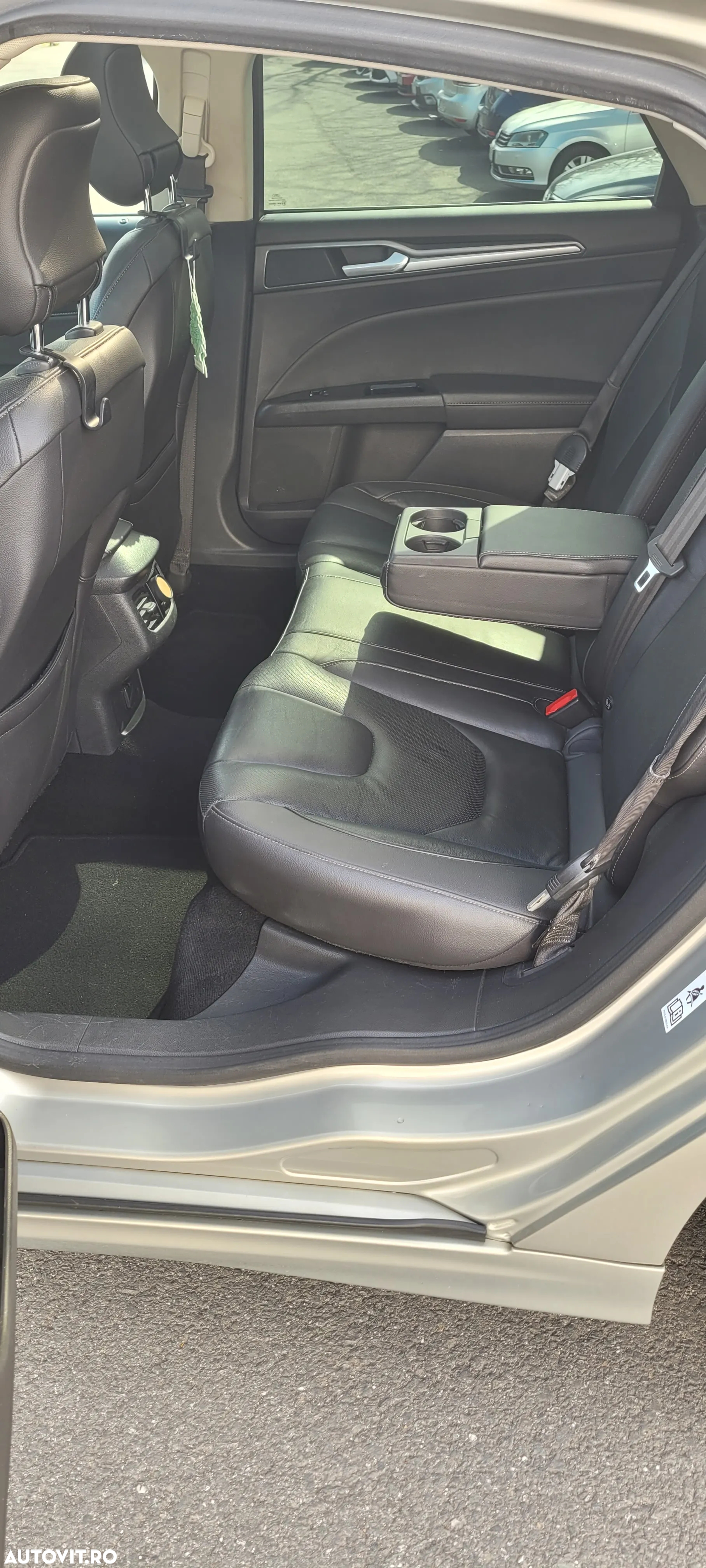 Ford Mondeo 1.6 TDCi Econetic - 11