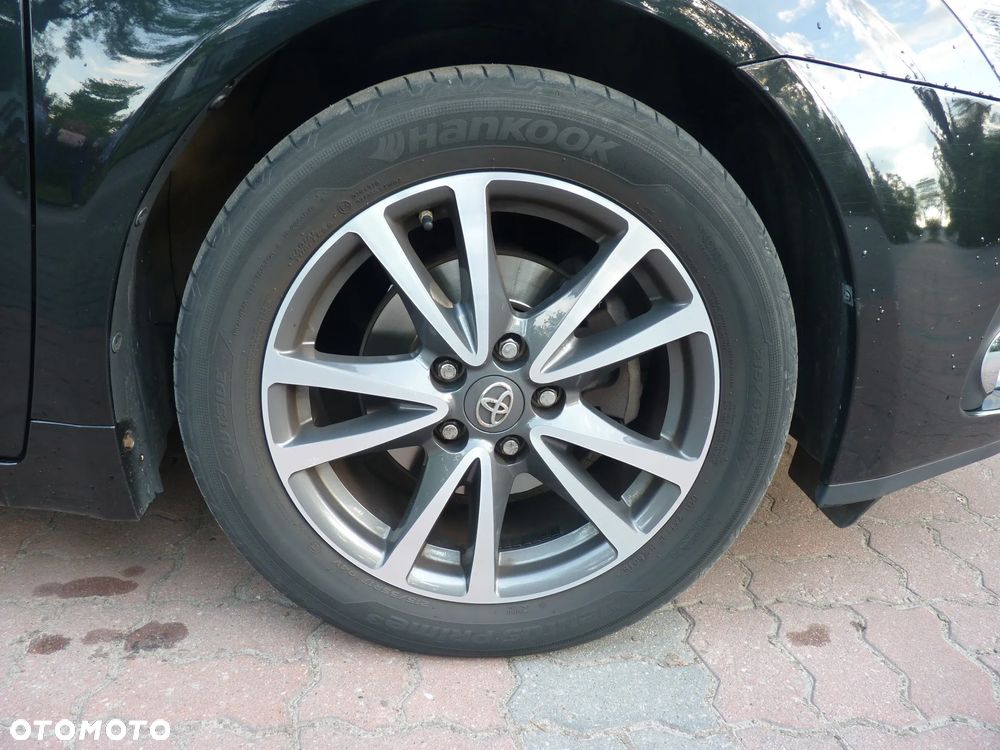 Toyota Avensis 1.8 Executive - 30